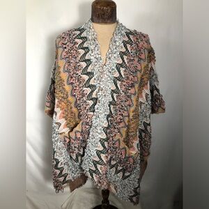 Womens Shawl. Pink, Orange, Gray. David and Young.